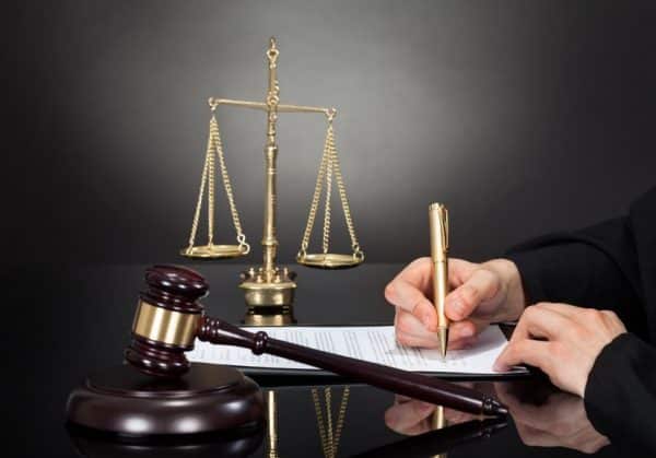 Equipo de derecho civil y penal